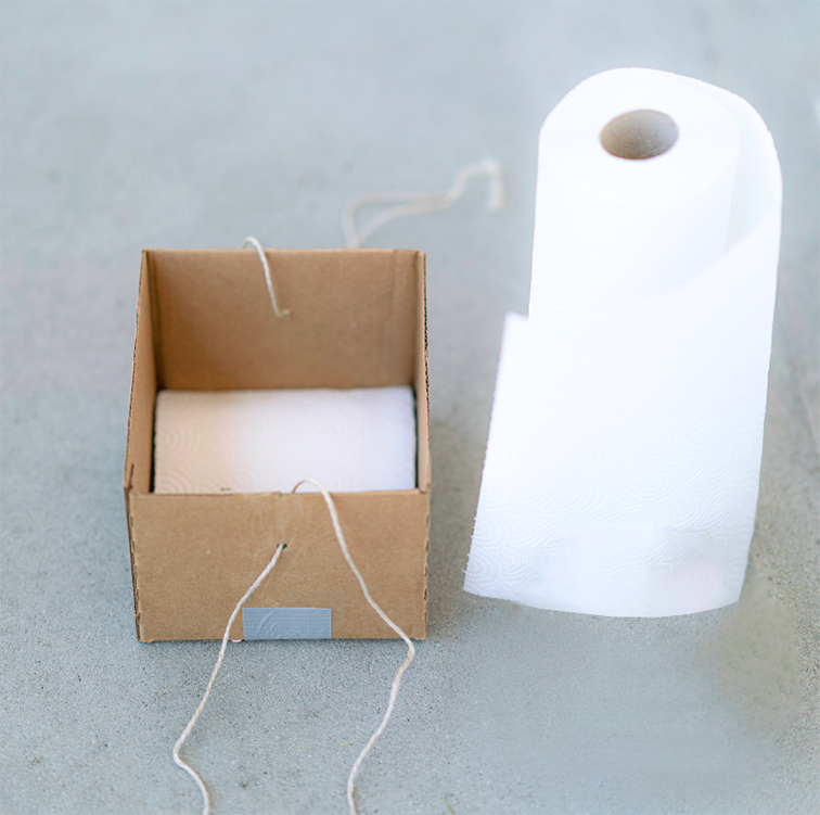 Karton Box nur mit Haushaltspapier polstern